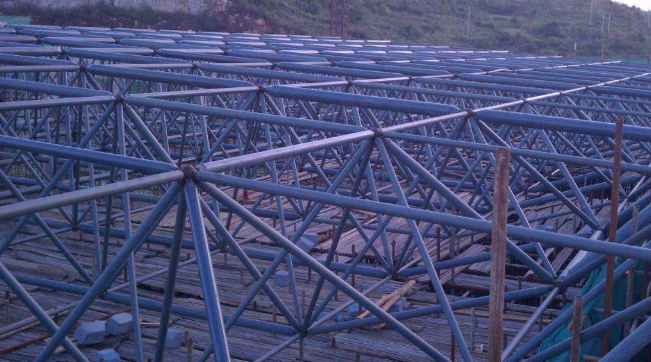 金坛概述网架加工中对钢材的质量的过细恳求